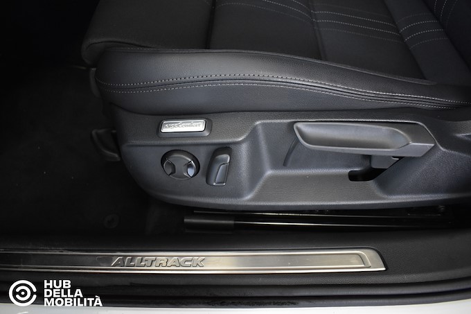 VOLKSWAGEN Passat Business Alltrack 2.0 TDI 190 CV 4MOTION DSG Exec.BMT
